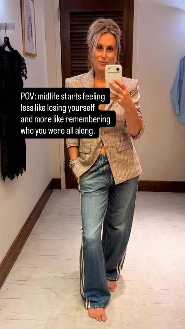 Midlife changes. Things don’t fit the same. Sometimes I don’t feel like me in the things I once loved.

There’s been some resistance. 
(Understatement.)

So… fuck that. I’m pivoting.

I’ll find the things that make me feel good and feel like me. Things that feel like the version I’m stepping into.

And not just with clothes.

Relationships. Habits. How I spend my time. What I say yes to. What I’m no longer willing to tolerate.

Maybe that’s midlife.

Less trying to fit into what used to fit.
More choosing what fits who I am now.

Celebrating my body for what it is today, for carrying me through this life. 🖤

#midlifewomen #midlifestyle #menopause #beyou #midlifeawakening